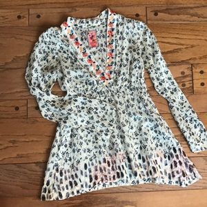 JOHHNY WAS SILK BLOUSE (for size 2 to 4)